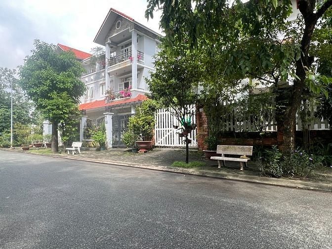 Hình ảnh Bán Đất Biệt Thự đường Lương Định Của, Bình An Quận 2. 175m2 19 tỷ