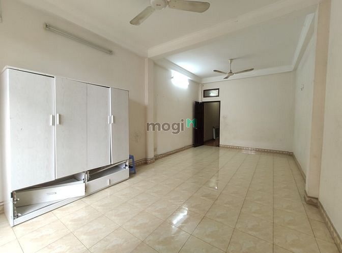 Hình ảnh Nhà Nguyên Căn MT đường Tạ Quang Bửu (4x16.5m) P.5, Q.8 Vỉa Hè Lớn 5m