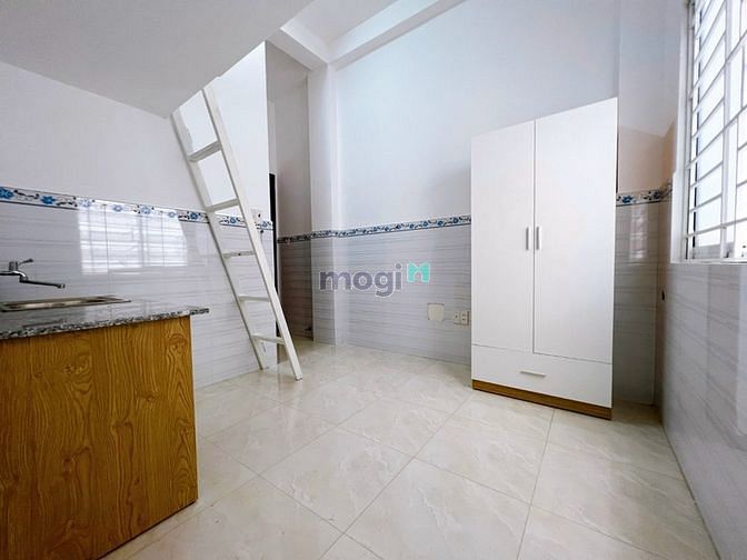 Hình ảnh Phòng có gác cửa sổ thoáng gần cầu hoàng hoa thám