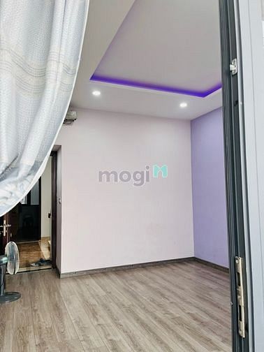 Hình ảnh Nhà 3.5 tấm (4x17) đẹp 100% đường 10m KDC Tên Lửa