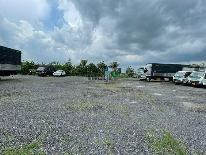 Hình ảnh Cho Thuê 1500m Đất Bãi Xe Đã San Lấp An Phú Đông 25 Q12.