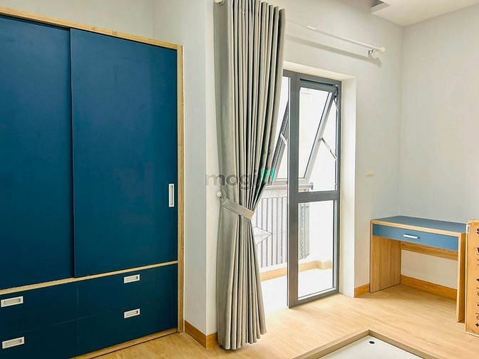Hình ảnh Cho thuê CHDV full nội thất cao cấp giáp Q1