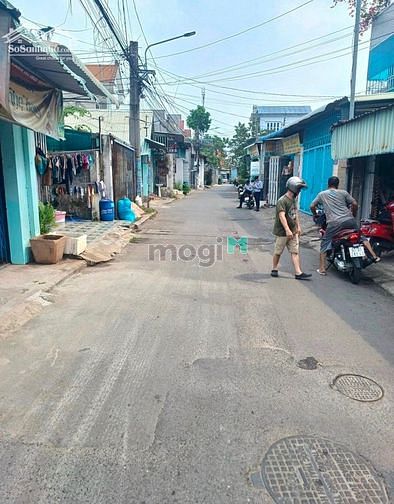 Hình ảnh cần bán (8,64x15,8m)full thổ, đối diện UBND Tân Đông Hiệp,Dĩ An
