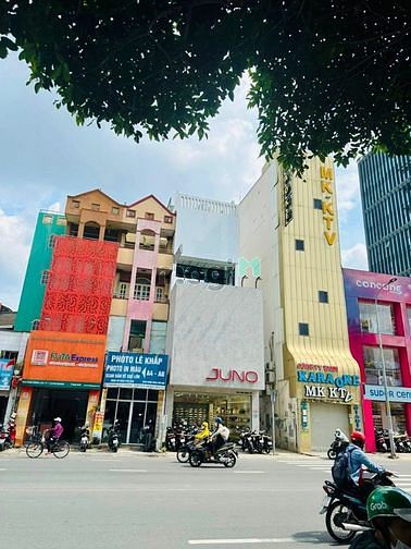 Hình ảnh Bán nhà MT Phan Đăng Lưu đang có hđ thuê 66tr/tháng