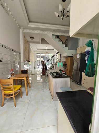 Hình ảnh Cho Thuê Nhà Nguyên Căn Đường Hoàng Quốc Việt