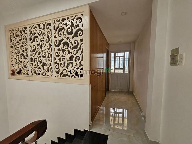Hình ảnh Cho Thuê Nhà Nguyên Căn Đường Hoàng Quốc Việt