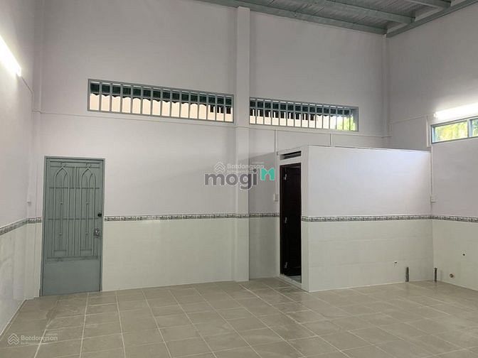 Hình ảnh NHÀ KHO 250 m2, ĐẸP & KIÊN CỐ, giá 25 triệu