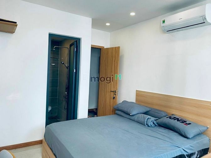 Hình ảnh Studio Full NT_Banconl_Ngay Ngã Sáu Cộng Hoà, CV Tao Đàn