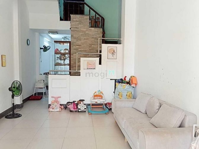 Hình ảnh Cho Thuê Nhà Nguyên Căn Hẻm Huỳnh Tấn Phát