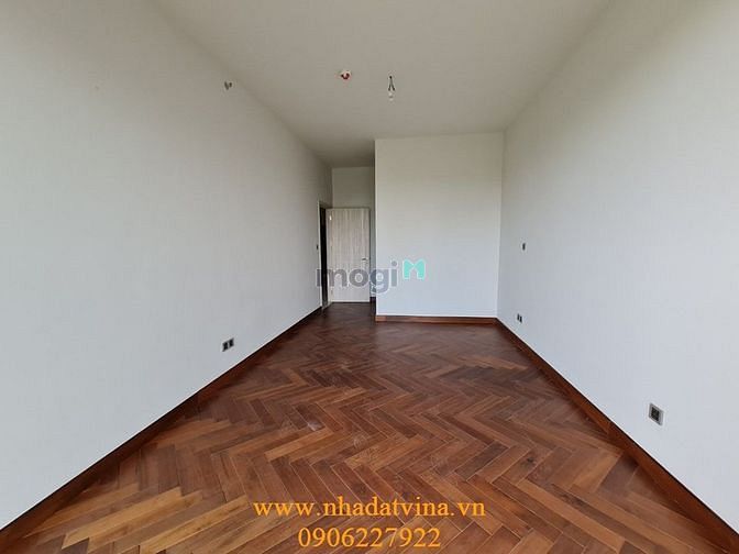 Hình ảnh Bán Căn Hộ Midtown 132m View Sông Giá 7,2 Tỷ