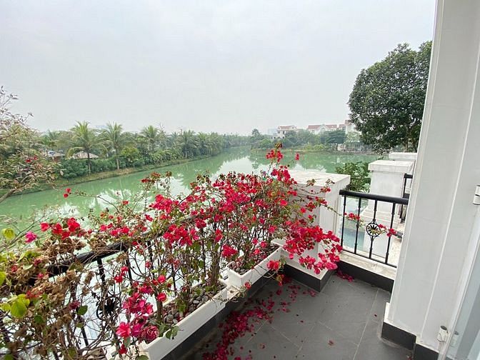 Hình ảnh Cho thuê Biệt thự Đơn lập Bằng Lăng Vinhomes Riverisde Vip nhất
