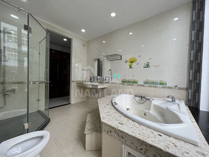 Hình ảnh Cho thuê Biệt thự 4 tầng Đẹp khu Compound Đ. Lương Định Của Quận 2
