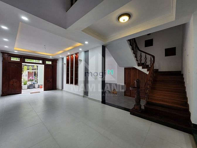 Hình ảnh Cho thuê Biệt thự 4 tầng Đẹp khu Compound Đ. Lương Định Của Quận 2