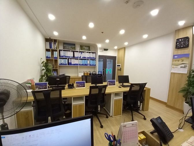 Hình ảnh VĂN PHÒNG CHO THUÊ 130m2 Full đồ mới 98%