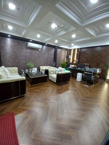 Hình ảnh VĂN PHÒNG CHO THUÊ 130m2 Full đồ mới 98%
