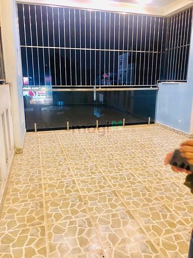 Hình ảnh Cho thuê nhà HƯƠNG LỘ 2 giá 11tr