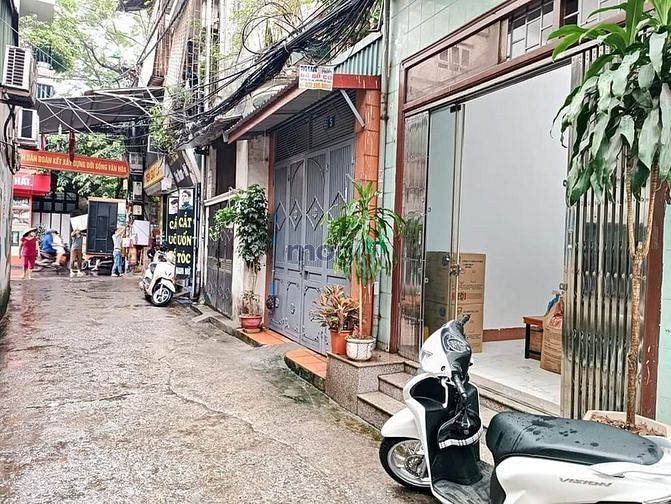 Hình ảnh Phan Đình Giót- thanh xuân- 33m, 4 tầng, 5.4 tỷ
