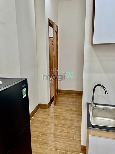 Hình ảnh Mb6623 nạp rút nhanh chóng studio cửa sổ lớn full nt mặt tiền Tôn Đản quận 4