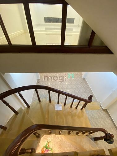 Hình ảnh Nguyên Căn mặt tiền VIP 8A Thạch Thị Thanh, Tân Định, Q1