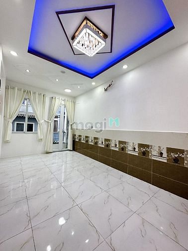 Hình ảnh Bán nhà Cách Mạng Tháng 8 - Quận 3 - 66m2 - 5 PN - dưới 8 Tỷ