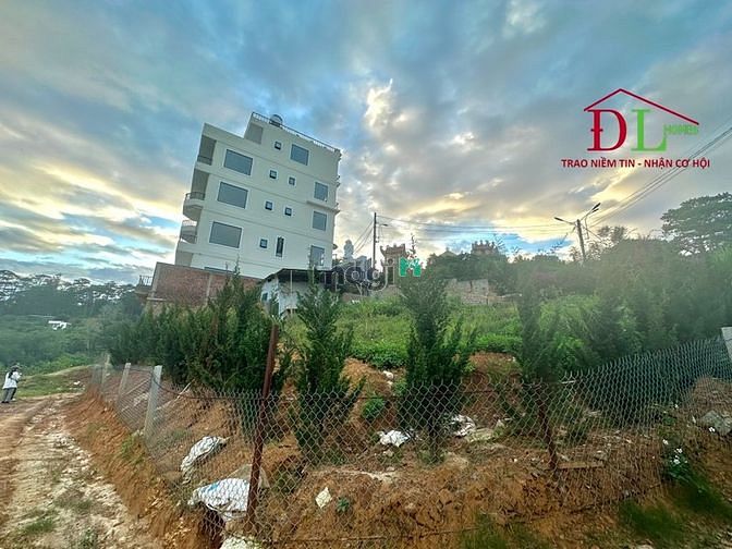 Hình ảnh Bán đất Khe Sanh Phường 10 Đà Lạt nở hậu có view thung thũng - MN3293