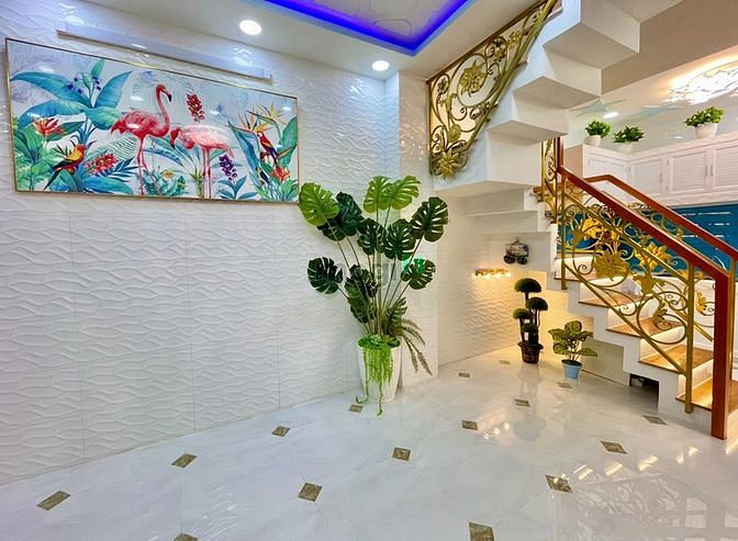 Hình ảnh Bán nhà 2 lầu cao cấp tại quận 6