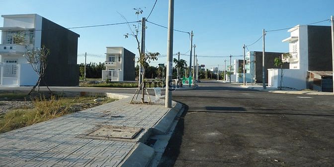Hình ảnh Bán lô đất thổ cư 125m2 đối diện KCN Giang Điền