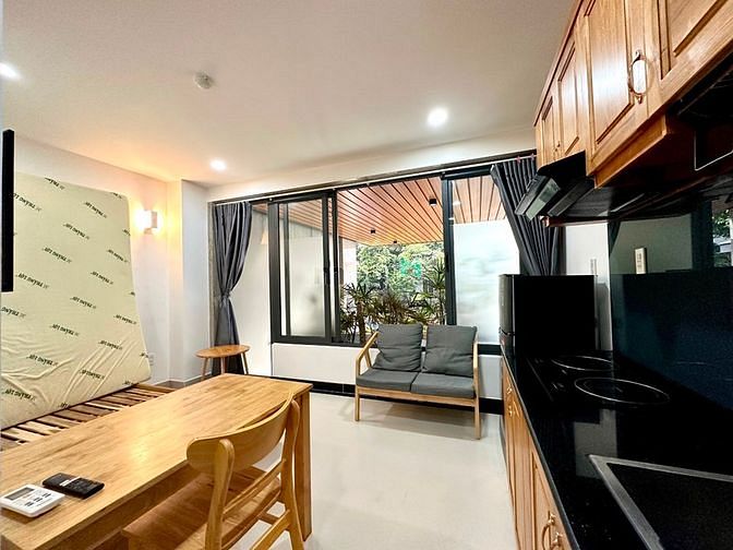 Hình ảnh Hệ thống Trang Chủ MB66.COM / Đăng Ký Tặng 66K dang studio ban công gần sân bay