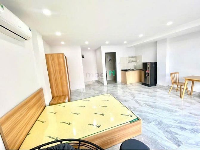 Hình ảnh Chung cư Mini thang máy, ban công, full nội thất ngay học viện cán bộ