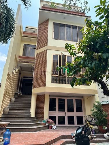 Hình ảnh Cho thuê Vila 215/11 Bùi Đình Túy, p12 Bình Thạnh.