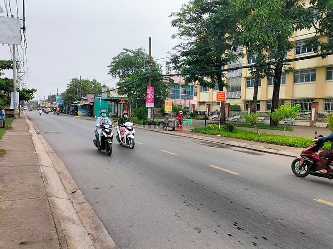 Hình ảnh Bán đất mặt tiền phan văn hớn - tặng giấy phép 1 hầm 4 tầng; khu vực