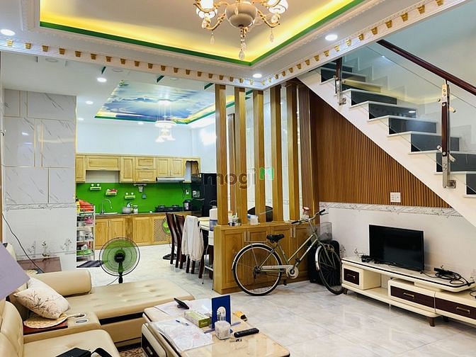 Hình ảnh Bán nhà Nguyễn Văn Quỳ Q7 -54m2- 4tỷ95