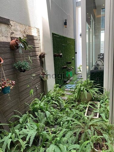 Hình ảnh Bán biệt thự Nguyễn Văn Linh q7 - 200m2 - - 26tỷ 6