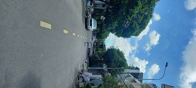 Hình ảnh Cho thuê nhà MT ngay kdc Bình Phú Q.6