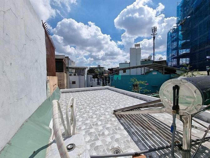 Hình ảnh Xoay vốn bán nhà Ông Ích Khiêm Q11, 50M2, 2PN, 2WC, SHR, hẻm 4m 1ty780