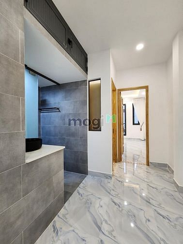 Hình ảnh Xoay vốn bán nhà Ông Ích Khiêm Q11, 50M2, 2PN, 2WC, SHR, hẻm 4m 1ty780