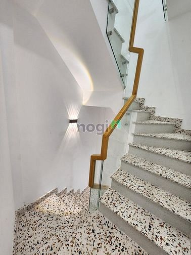 Hình ảnh Xoay vốn bán nhà Ông Ích Khiêm Q11, 50M2, 2PN, 2WC, SHR, hẻm 4m 1ty780