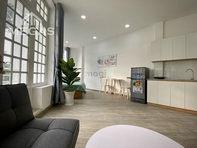 Hình ảnh Căn Hộ 1 Phòng Ngủ - Cửa Sổ - Full Nội Thất - Hoàng Văn Thụ - Sân Bay