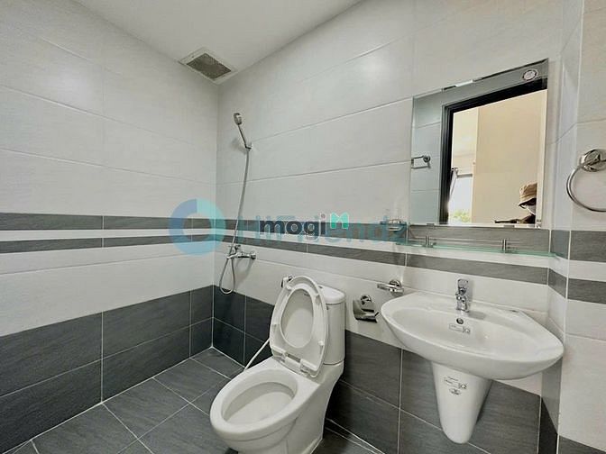 Hình ảnh CHDV - Ban Công - Full Nội Thất - Bình Thạnh Giáp Phú Nhuận