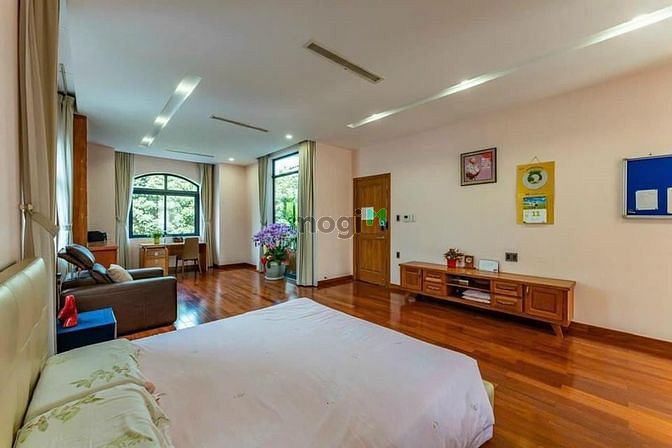 Hình ảnh Ket tien ban gâp biet thu chateau, PMH, Q.7