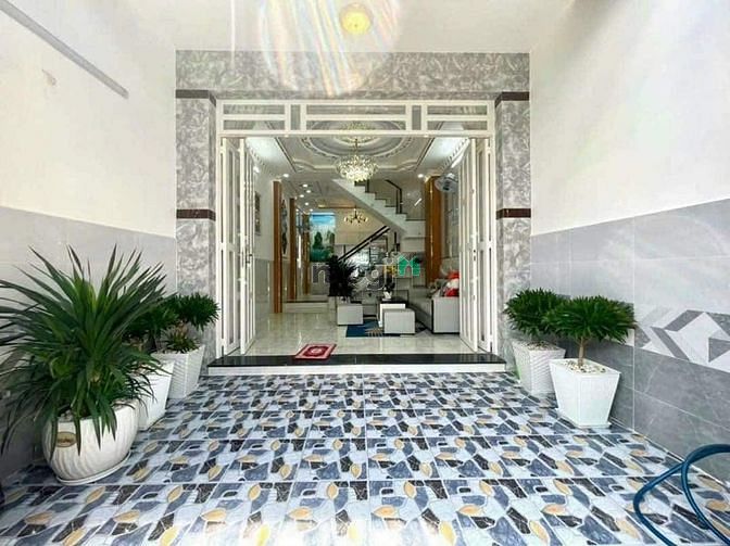 Hình ảnh Bán nhà Huỳnh Tấn Phát q7- 50m2- 5tỷ nhỉnh