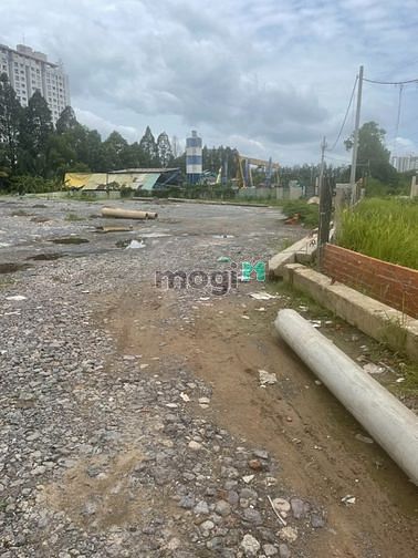 Hình ảnh * Cho thuê đất 2.500m2 gần đường Liên Phường, Phú Hữu, Quận 9