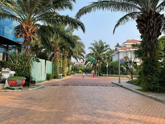 Hình ảnh Cần bán biệt thự Chateau, PMH, Q.7