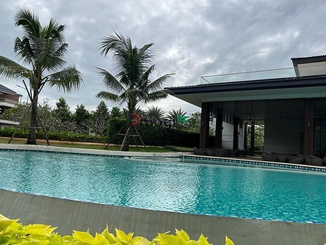 Hình ảnh Cần bán biệt thự Chateau, PMH, Q.7