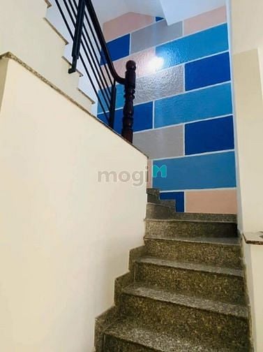 Hình ảnh Nhà đẹp tại Ông Ích Khiêm Quận 11 54m2 2pn 1,365 tỷ SHR HXH