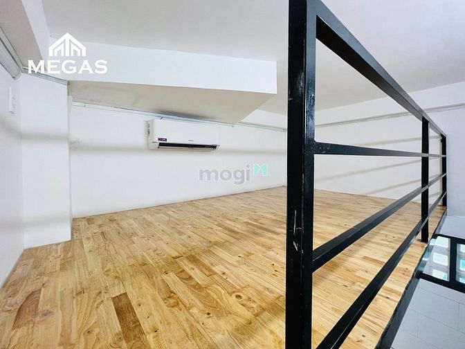 Hình ảnh Căn Hộ Duplex Siêu Rộng Ngay Dương Quảng Hàm Gần Iuh - Văn Lang