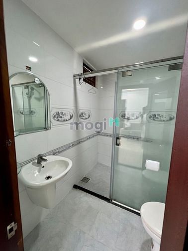 Hình ảnh Cho Thuê Studio 40m2 Cửa Sổ Thoáng_Thang Máy_Huỳnh Mẫn Đạt_Bình Thạnh