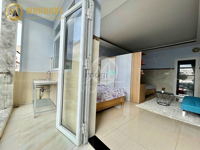 Hình ảnh Phòng bancol 45m2 full nội thất kế đường Trường Chinh - Cộng Hoà