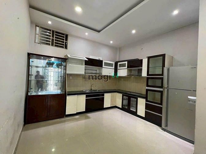 Hình ảnh Bán nhà Lê Văn Sỹ - Quận 3 - 70m2 - 5 PN - dưới 8 Tỷ