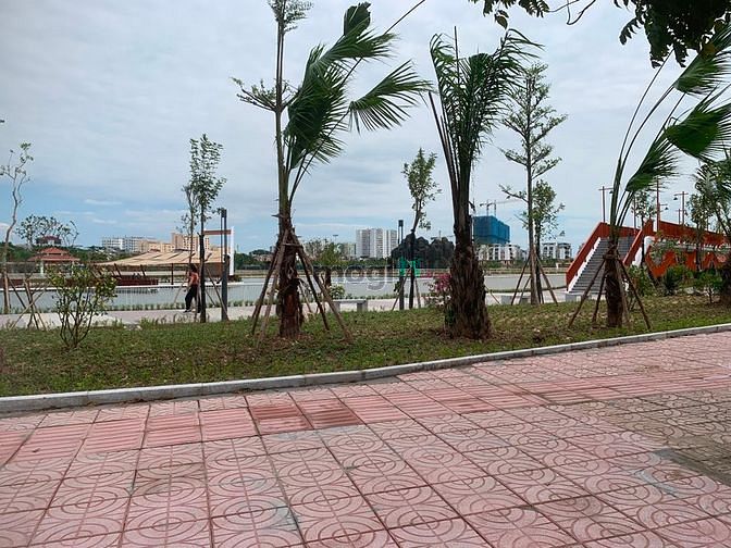 Hình ảnh Cực Hiếm,Rẻ 90m2 Đất TDC Ngọc Thuỵ Vuông Vắn Ngay Công Viên Vỉa hè